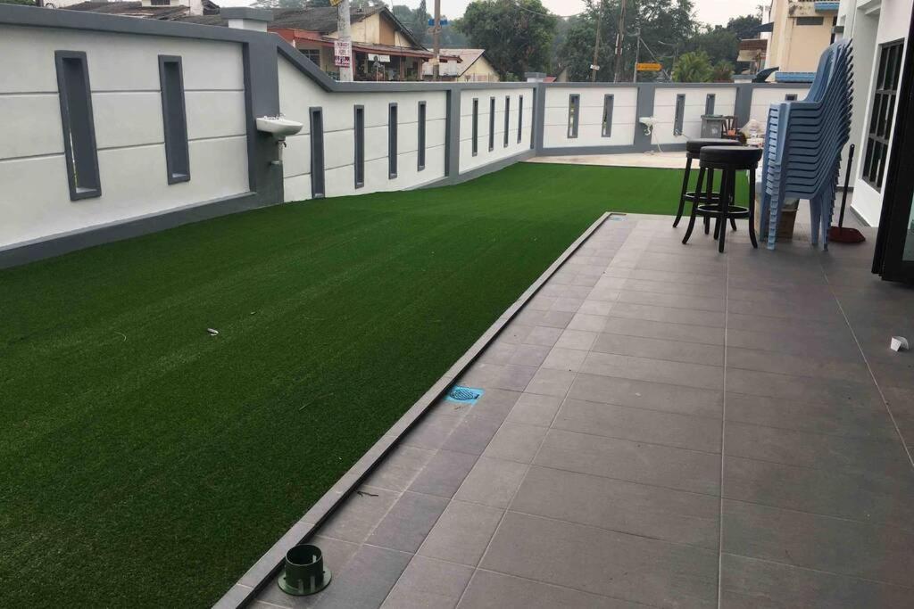 22Pax :Taman Pelangi Party House Nearby Midvelly Johor Bahru Exterior foto